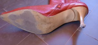 Botines tacón rojo