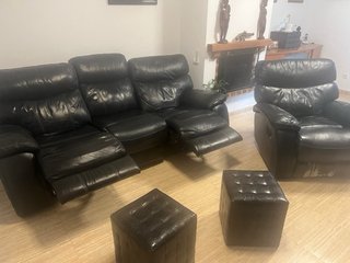 Juego de sofas.urgue