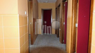 Local comercial en alquiler en Renfe - Bulevar 1º y 2º Fase en Jaén