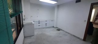 Oficina en alquiler en San Bartolomé - Millán de Priego en Jaén