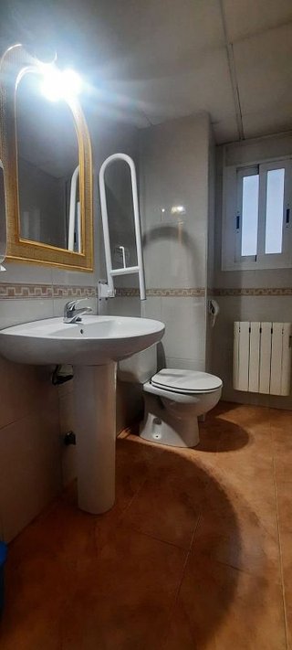 Oficina en alquiler en San Bartolomé - Millán de Priego en Jaén