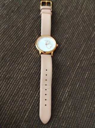 Reloj tous rosa muy original