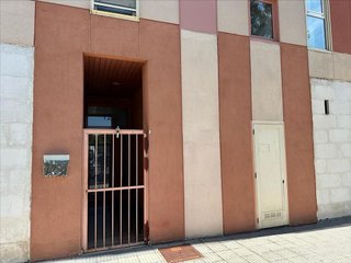 Local comercial en venta en Santo Domingo y San Martín  en Huesca