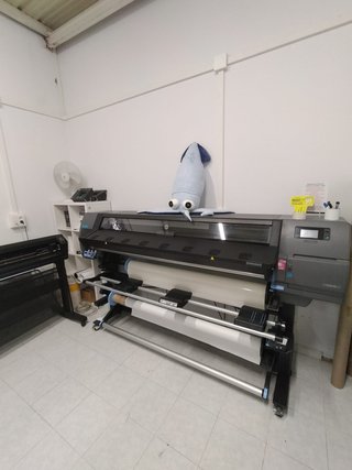 HP Latex 335 Print & Cut gran formato – impresora