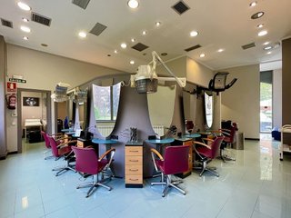Local comercial en venta en Barañain