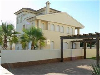 Chalet en alquiler en Playa del Esparto-Veneziola en Manga del mar menor, la