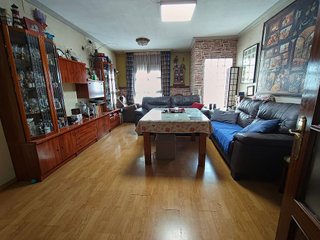 Casa adosada en venta en Priego de Córdoba