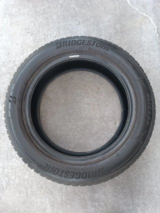 2 Neumáticos Invierno 205/60 R17 93H. BRIDGESTONE