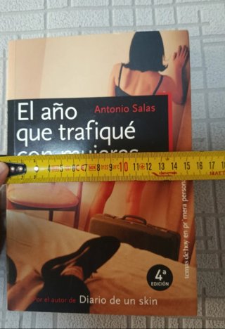 Libro "El año que trafiqué con mujeres"