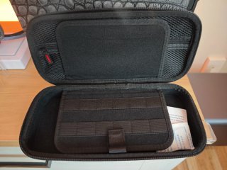 Carcasa Dock + Estuche de transporte Switch 2