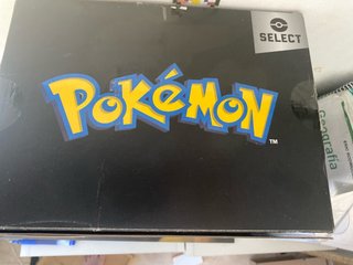 Figura del pokemon lucario