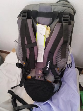 Mochila Quechua Grande Gris/Morada