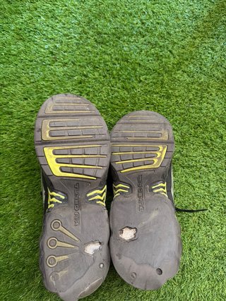 Zapatillas Nike Air Max Plus Negras y Amarillas