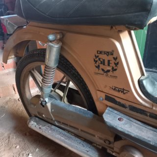 Derbi Variant SLE América dorada