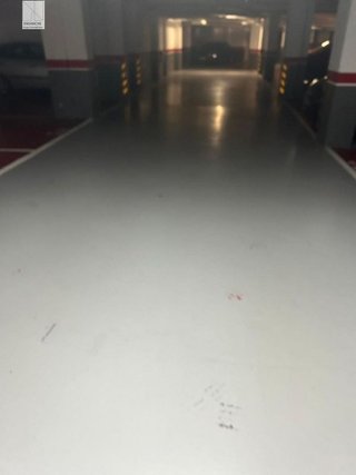Garaje en venta en Ensanche - Sar en Santiago de Compostela