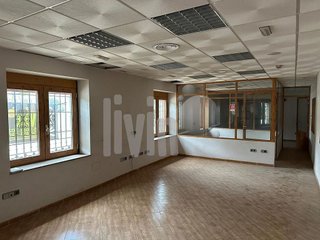 Local comercial en venta en Puente Tablas - Puente Nuevo - Cerro Molina en Jaén