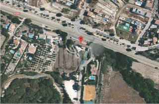 Local comercial en venta en Puente Tablas - Puente Nuevo - Cerro Molina en Jaén