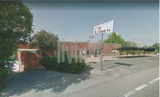 Local comercial en venta en Puente Tablas - Puente Nuevo - Cerro Molina en Jaén