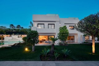 Casa pareada en alquiler en Los Naranjos - Las Brisas en Marbella