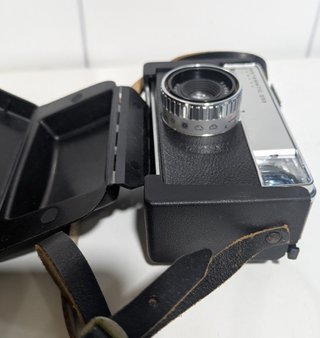 Kodak Instamatic 233