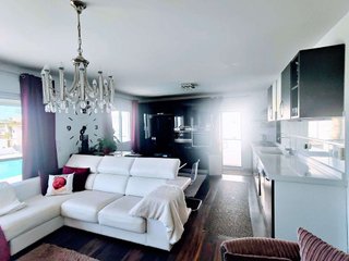 Chalet en venta en Calaburra - Chaparral en Mijas