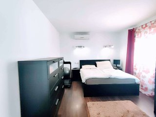 Chalet en venta en Calaburra - Chaparral en Mijas