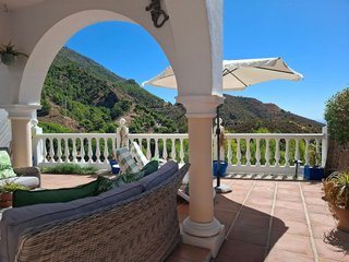 Casa pareada en venta en Valtocado - La Alquería - La Atalaya en Mijas