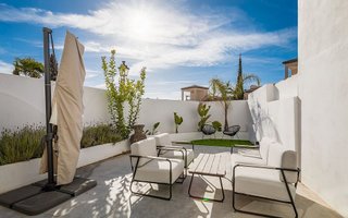 Casa adosada en venta en Los Naranjos - Las Brisas en Marbella