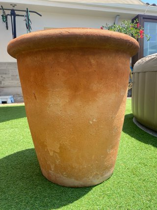 2 macetas grandes de barro cocido con mosaico