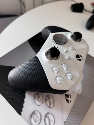 Xbox Elite Series 2 Core Mando inalámbrico
