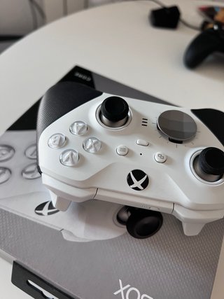 Xbox Elite Series 2 Core Mando inalámbrico