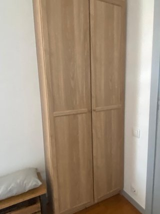 Armario Billy marrón madera