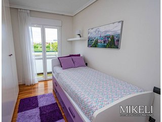Piso en alquiler en Valdenoja - La Pereda en Santander