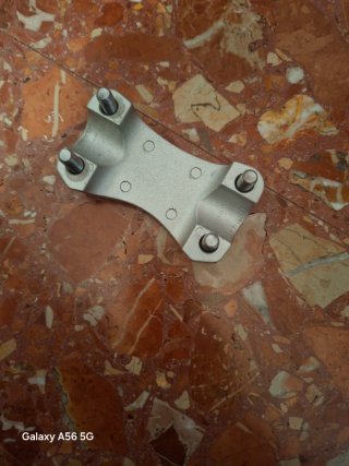 Soporte Manillar Suzuki GSR 600