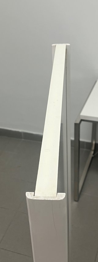 Biombo blanco de madera