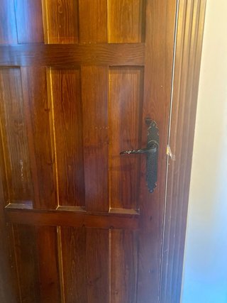 Puerta madera de pino