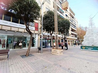 Oficina en venta en Avda de Madrid - Pº de la Estación en Jaén