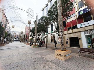 Oficina en venta en Avda de Madrid - Pº de la Estación en Jaén