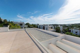 Chalet en alquiler en Los Naranjos - Las Brisas en Marbella