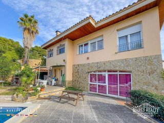 Chalet en venta en Roca Grossa - Serra Brava en Lloret de Mar