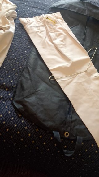 Uniforme blanco completo