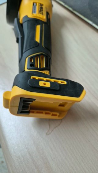 Amoladora DeWalt 20V Brushless..sin betetias