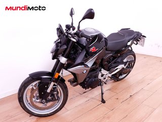 BMW F 900 R