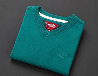 Jersey Vans cuello pico talla M