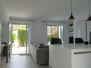 Casa adosada en venta en Los Naranjos - Las Brisas en Marbella