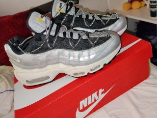 Nike Air máx 95 metallic , como nuevas