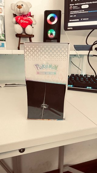 Pokemon ETB Prismatic Evolutions