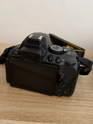Nikon D5300 + 18-5