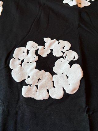 maglia nera denim tears