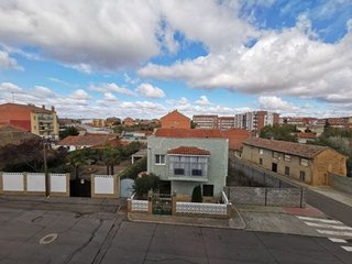 Piso en venta en Valencia de Don Juan